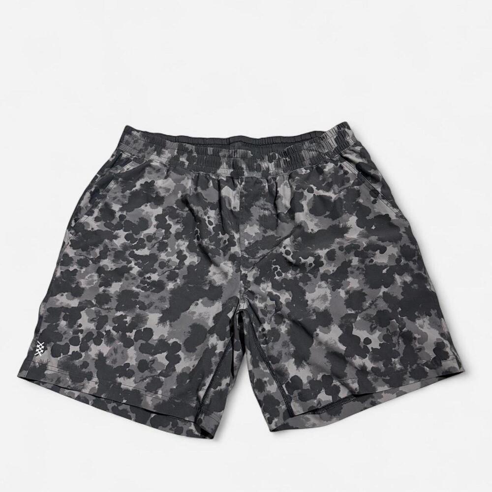 L Grey camo Rhone shorts #outdoor #athleticshorts